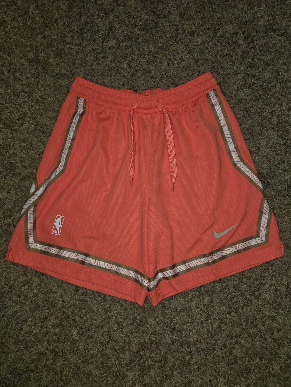Nike Women's Fly Crossover NBA Basketball Shorts Basketball Sample